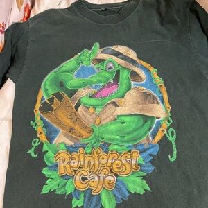 Vintage Rainforest Cafe Unisex Adult S/M 90s Nile Crocodile Faded Graphic Tee